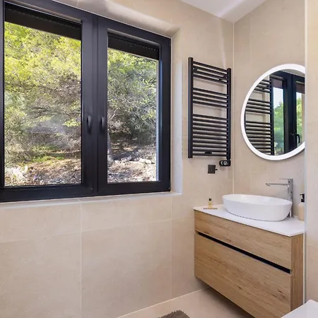 Vila Breathtaking Vis