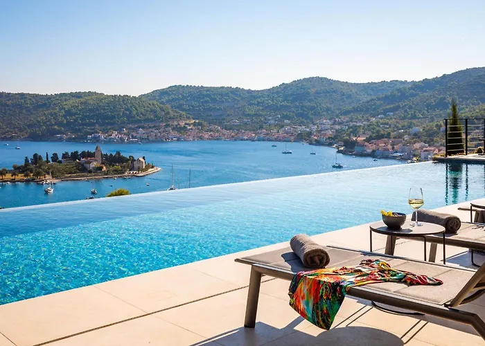 Breathtaking Villa *