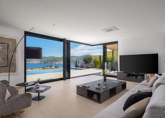 Villa Breathtaking Vis