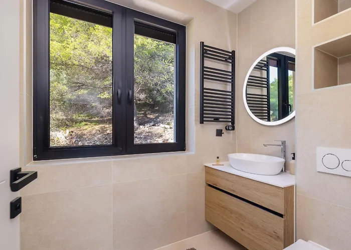 Villa Breathtaking Vis