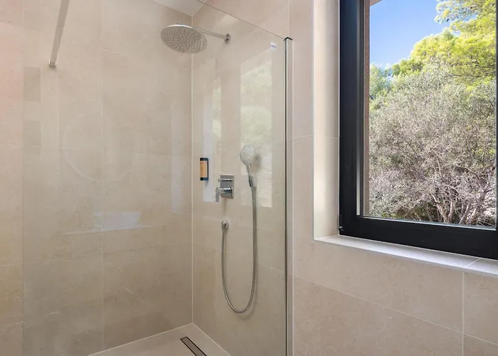 Breathtaking Villa *