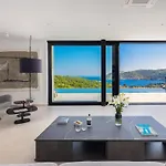 Villa Breathtaking Vis