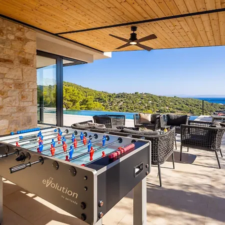 Breathtaking Villa Vis