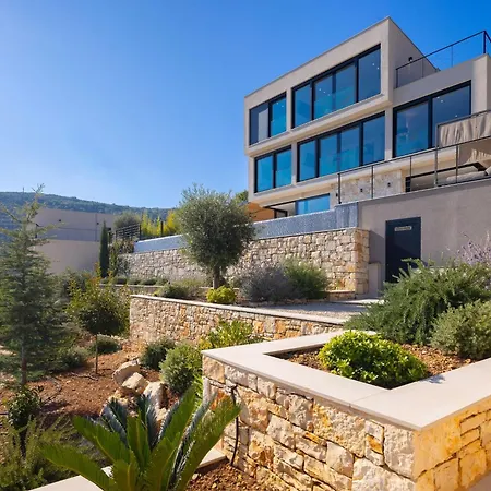 Breathtaking Villa