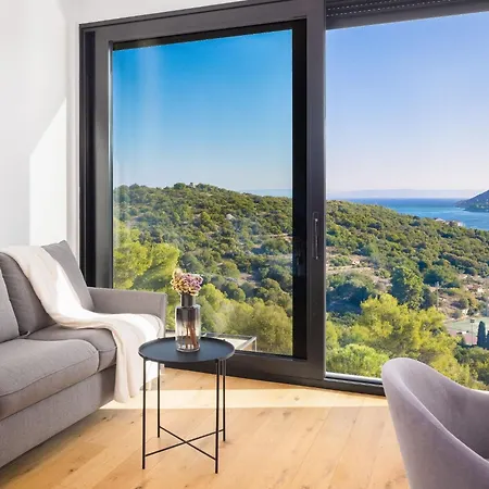 Villa Breathtaking Vis
